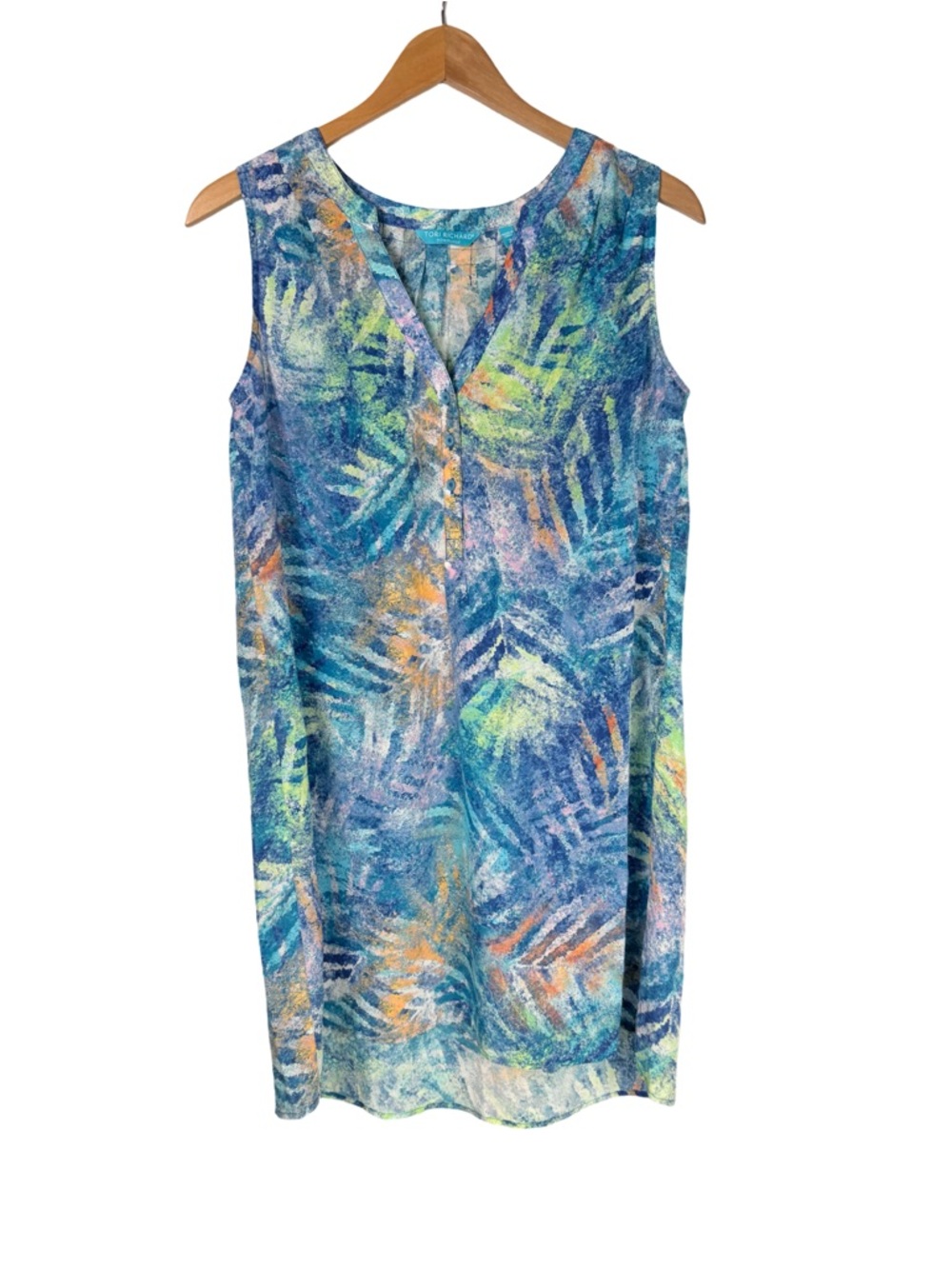 Tori Richard
Honolulu 100% Silk
Hawaiian Shift
Dress Sleeveless SZ 2 EUC - Picture 2 of 7